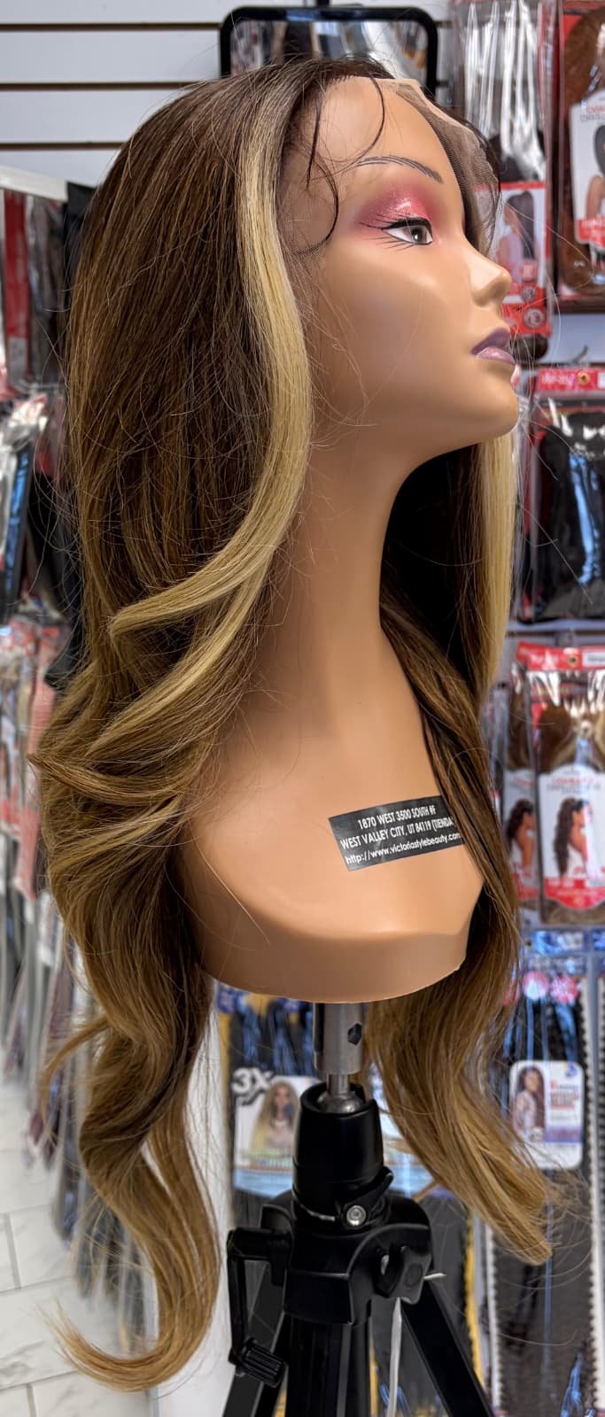UT-253-3 HD Deep Lace Front Wig - Image 2