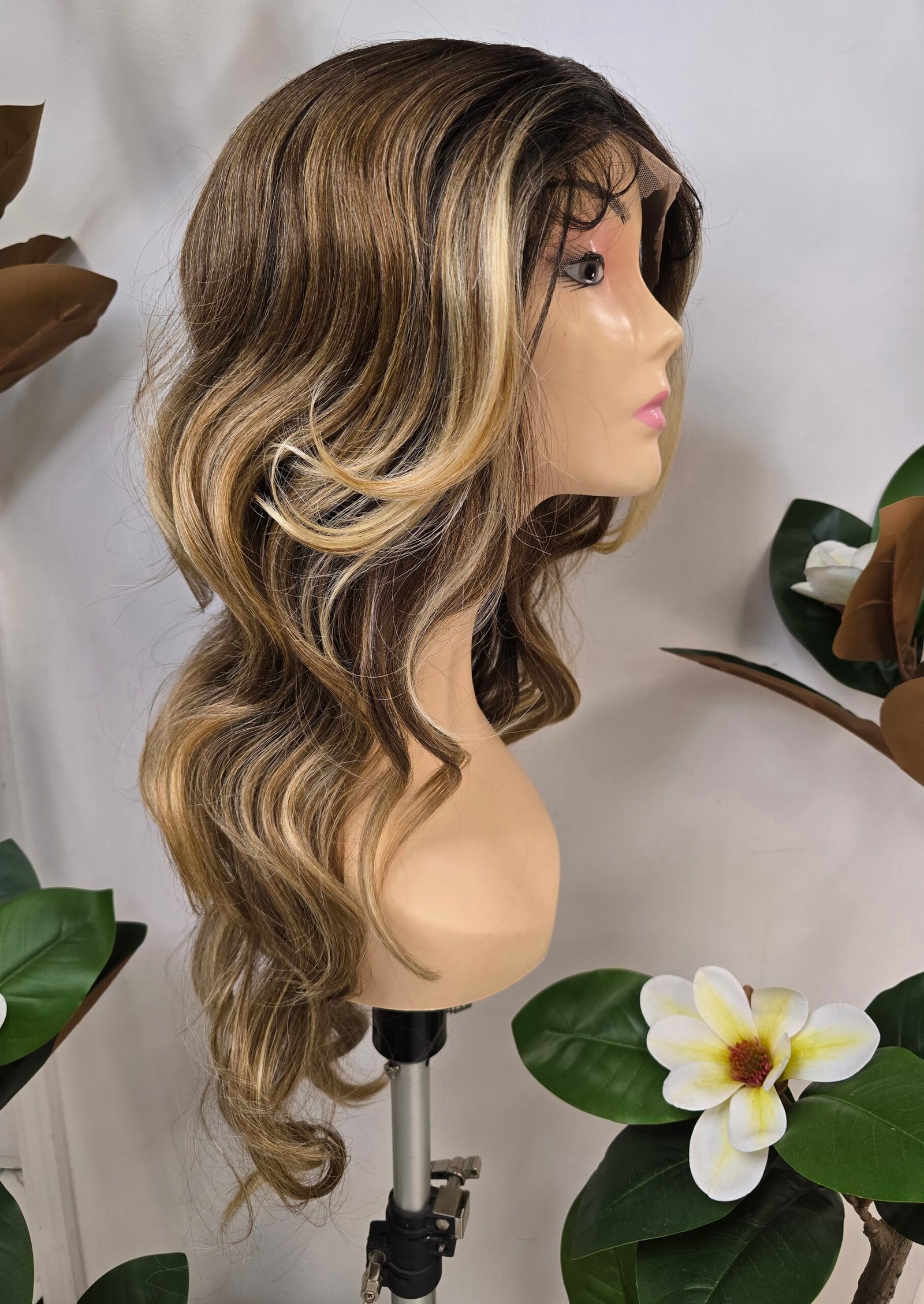 Maca-305 # hl613/627 Lace Front Wig 4.5"Deep Lace Part / - Image 3